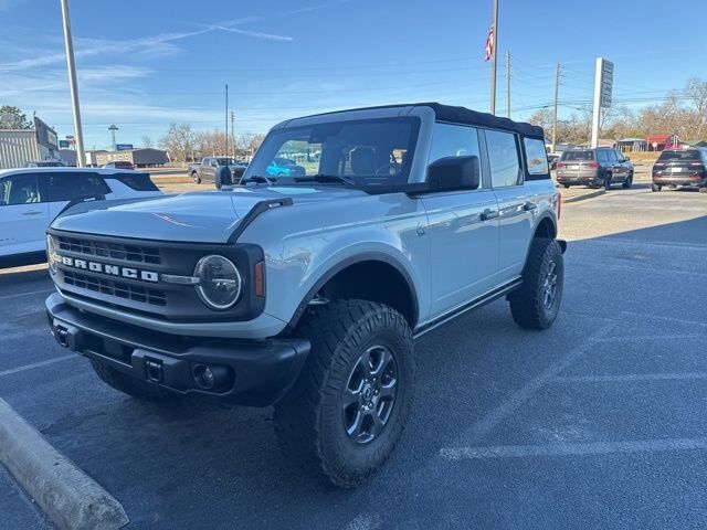 2022 FORD Bronco