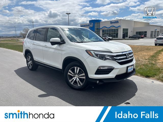 2017 HONDA Pilot