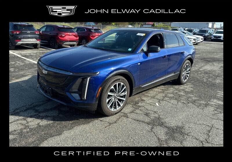 2024 CADILLAC Lyriq