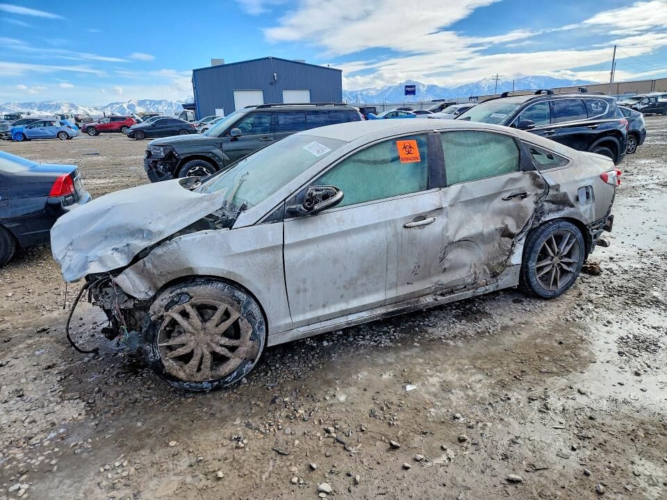 2017 HYUNDAI Sonata