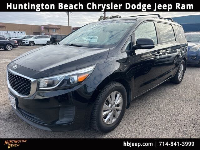 2016 KIA Sedona