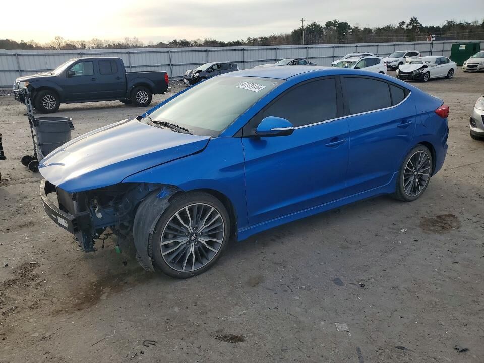 2017 HYUNDAI Elantra