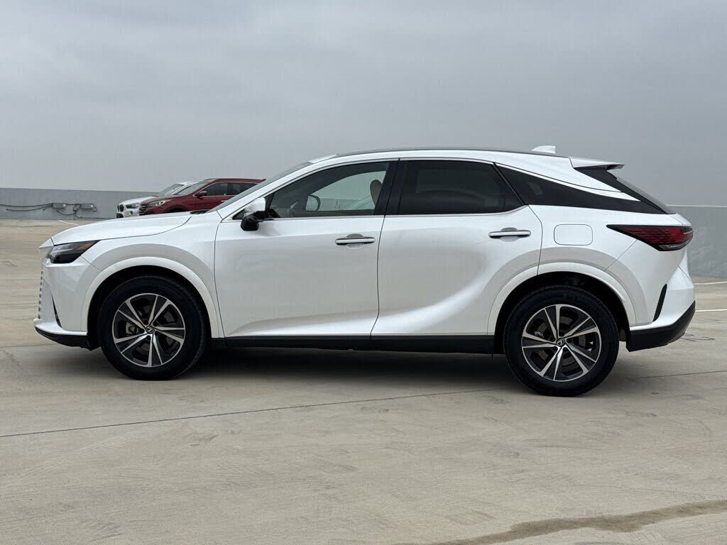 2025 LEXUS RX