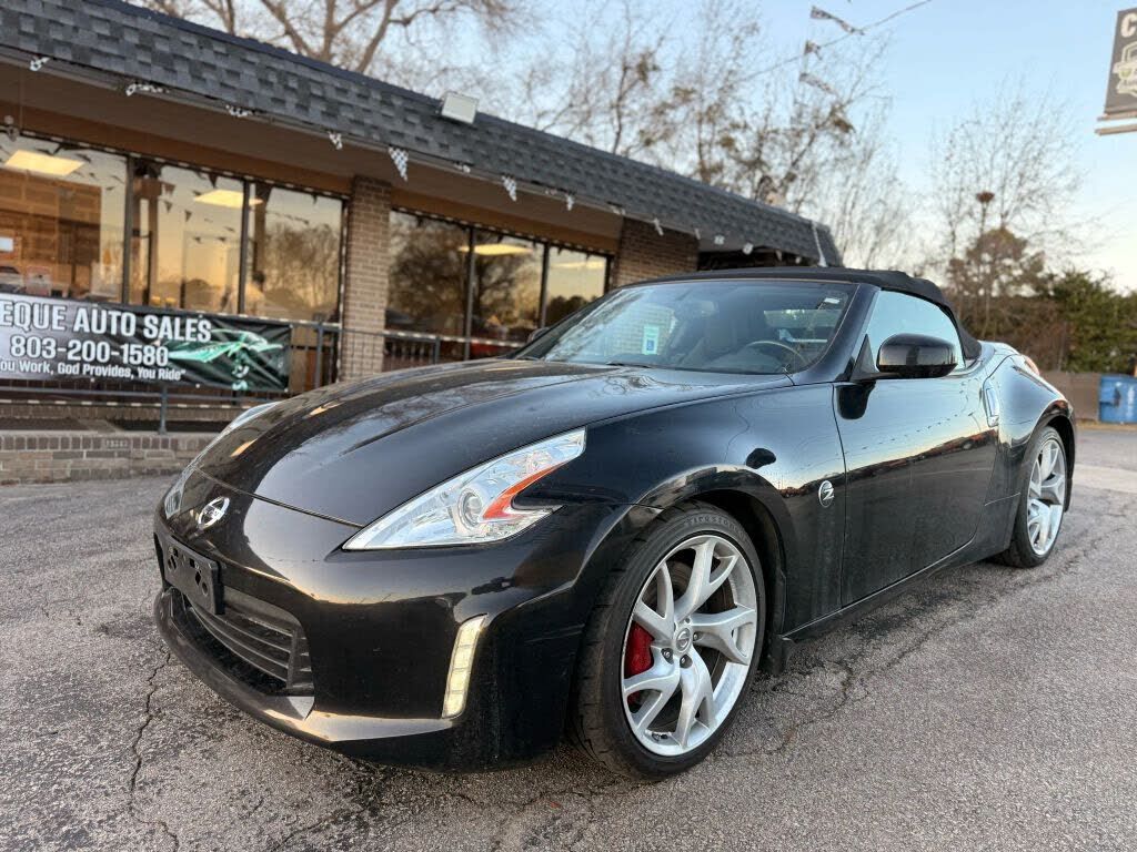 2016 NISSAN 370Z