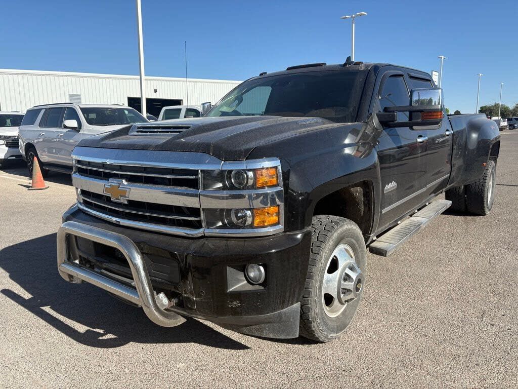 2018 CHEVROLET Silverado