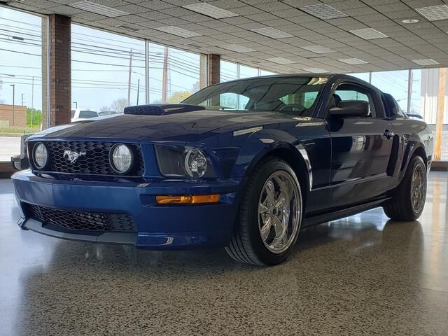2008 FORD Mustang