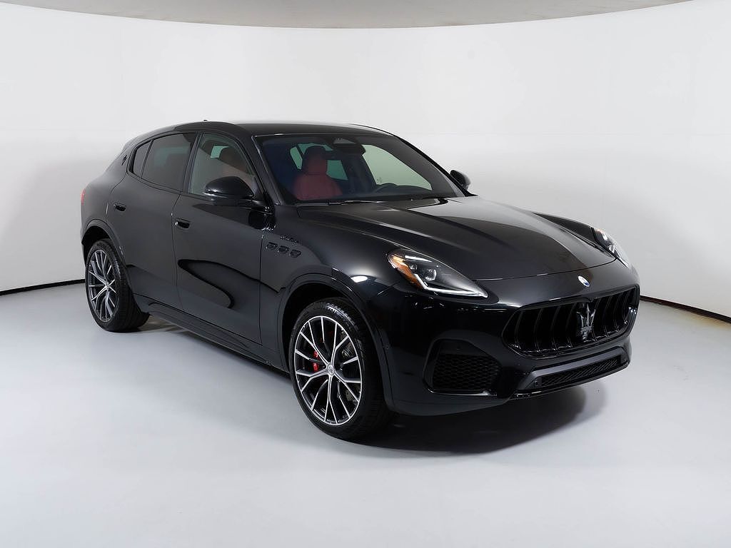 2026 MASERATI Grecale