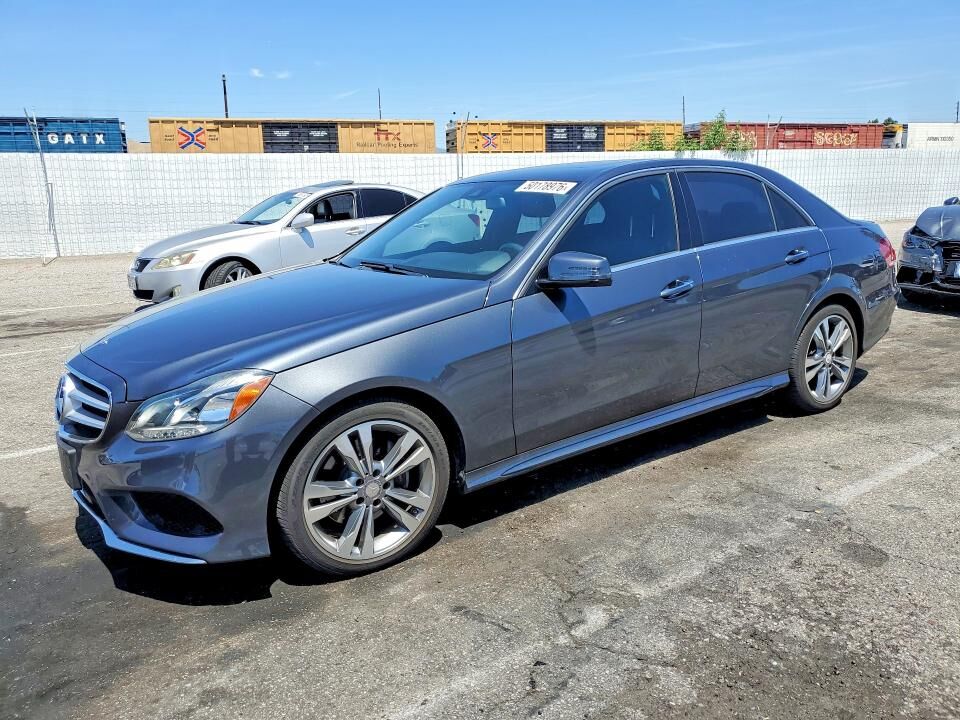 2016 MERCEDES-BENZ E-Class
