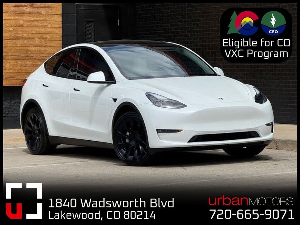 2023 TESLA Model Y