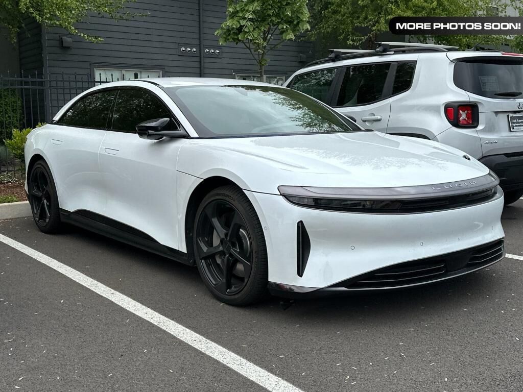 2025 LUCID MOTORS Air