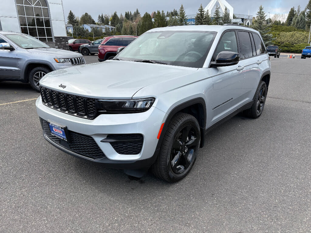 2023 JEEP Grand Cherokee