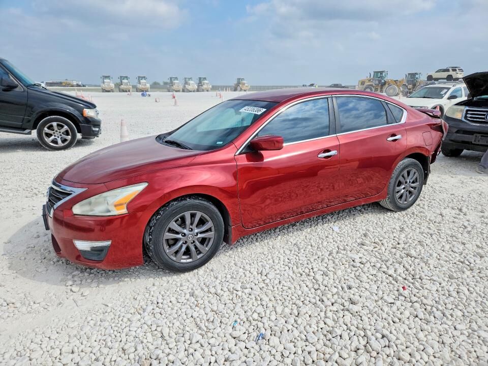 2015 NISSAN Altima