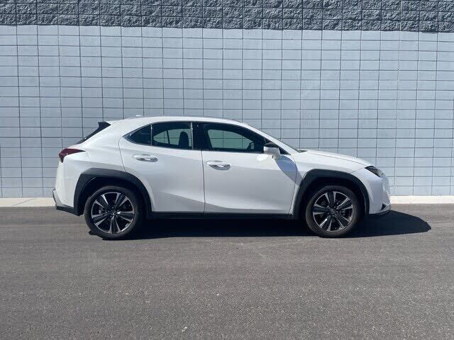 2024 Lexus UX