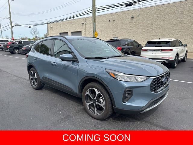 2025 FORD Escape