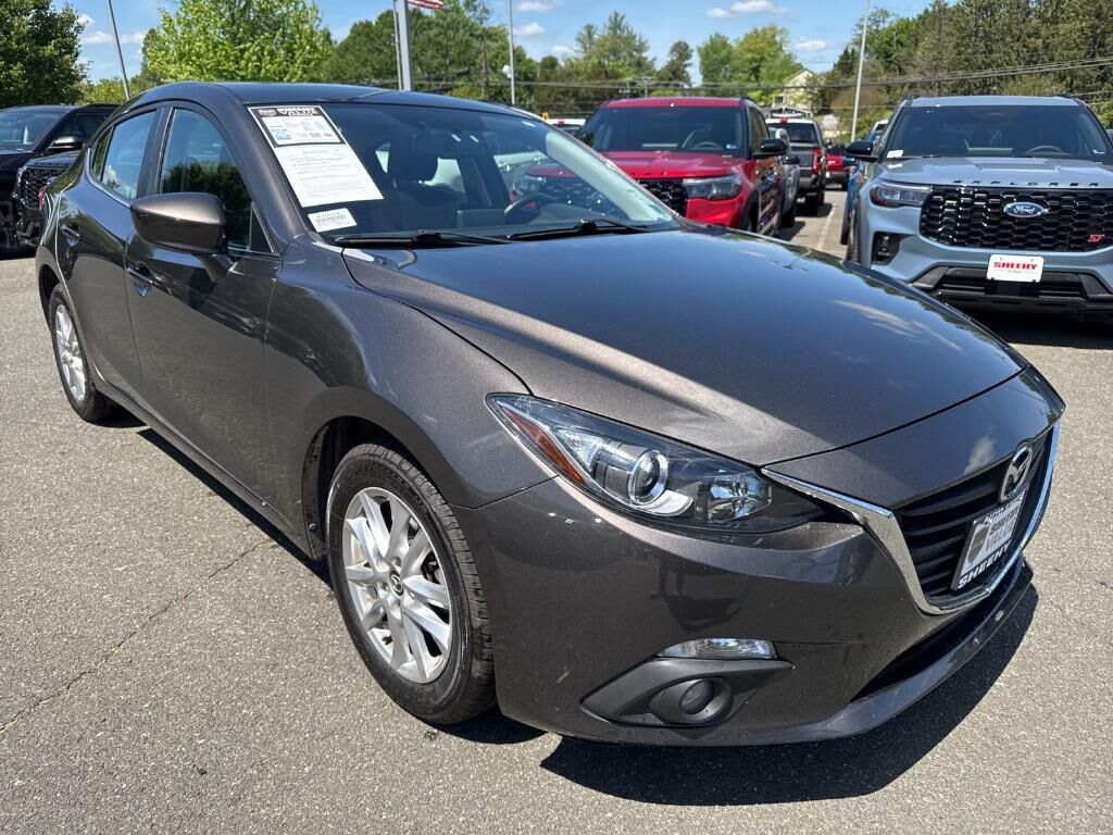 2016 MAZDA Mazda3