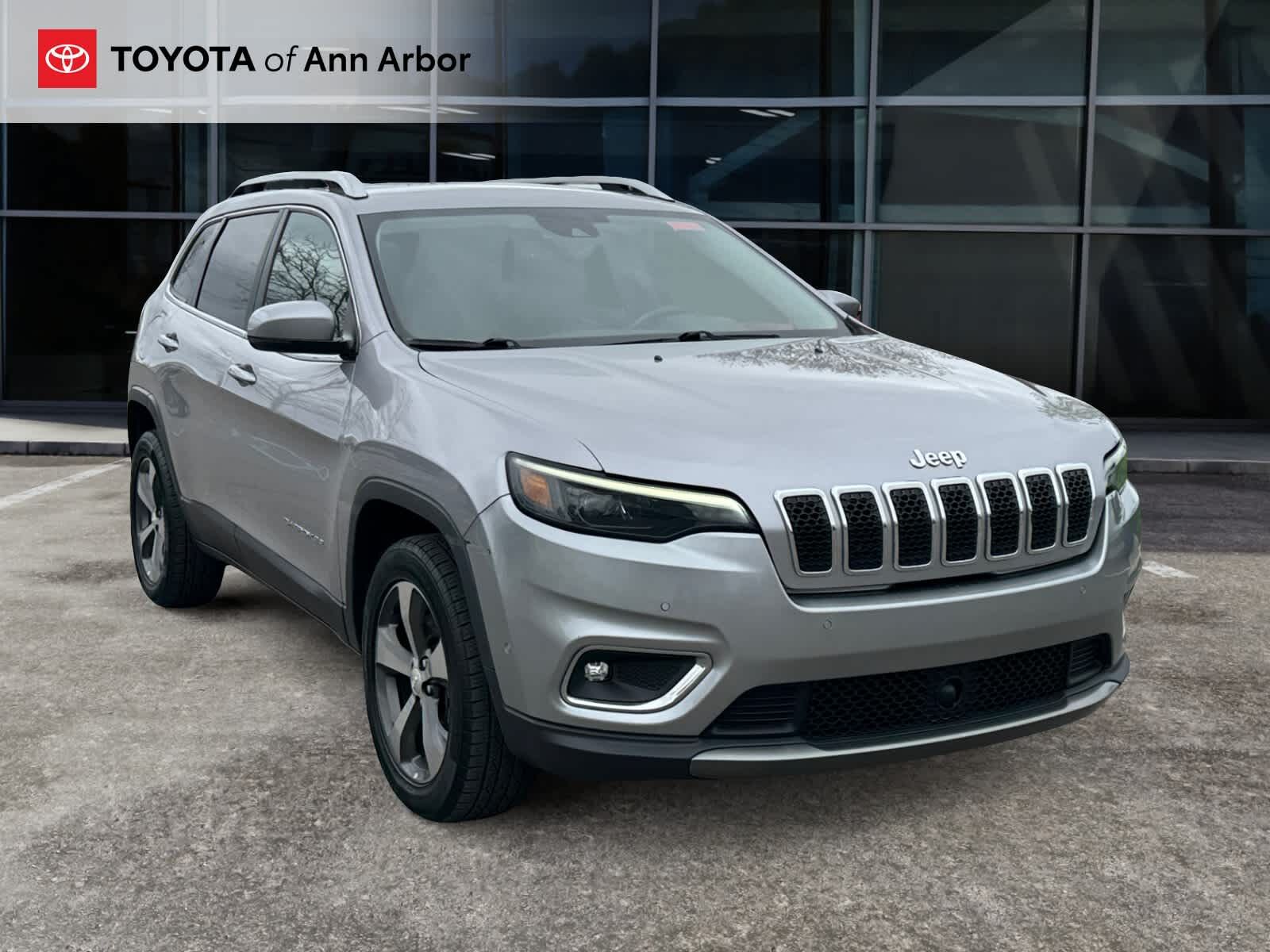 2019 JEEP Cherokee