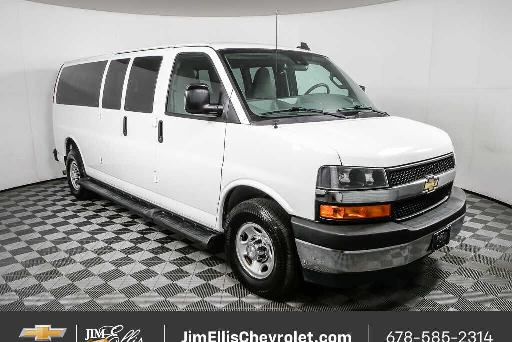 2020 CHEVROLET Express