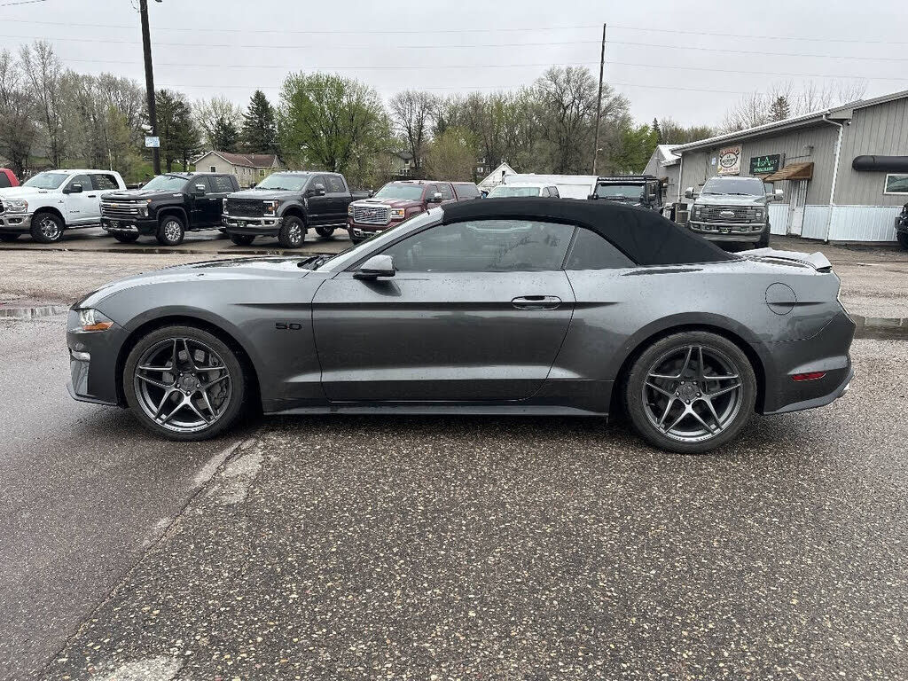 2019 FORD Mustang
