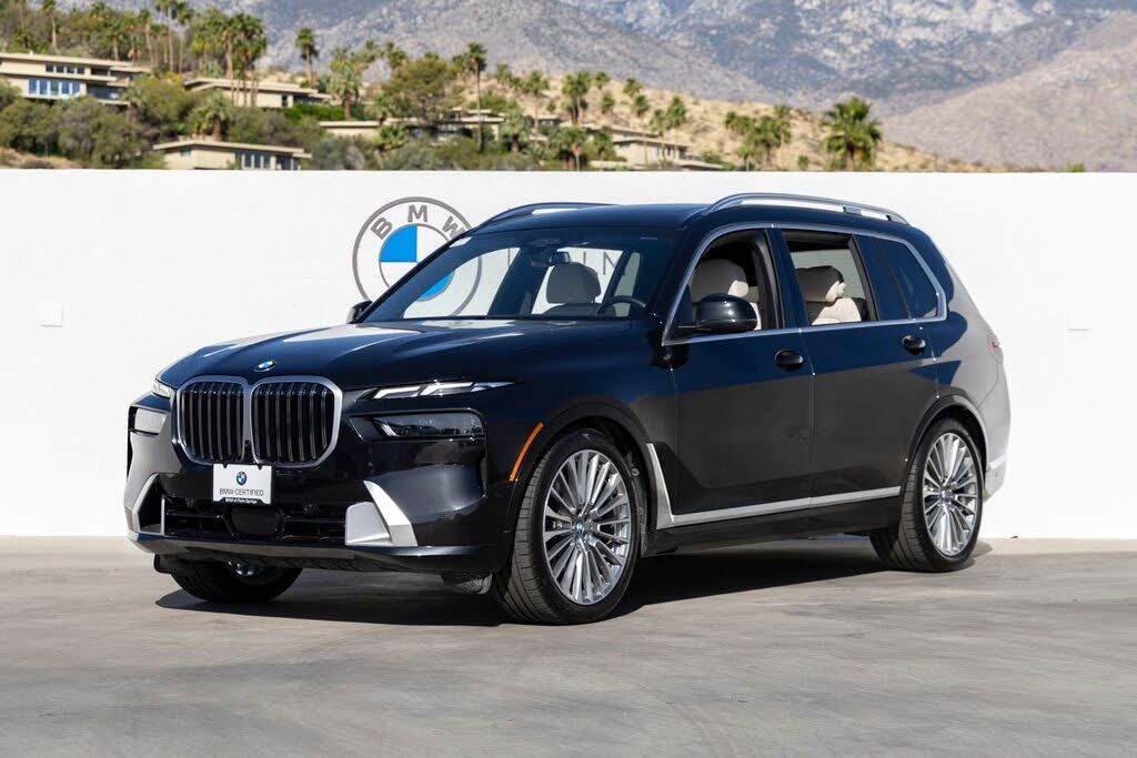 2024 BMW X7