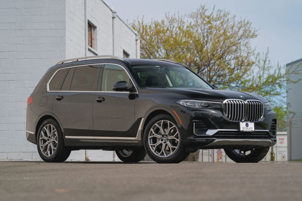 2021 BMW X7