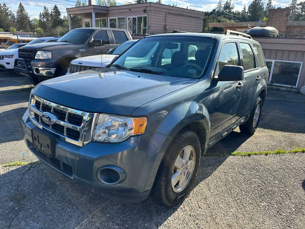 2011 FORD Escape