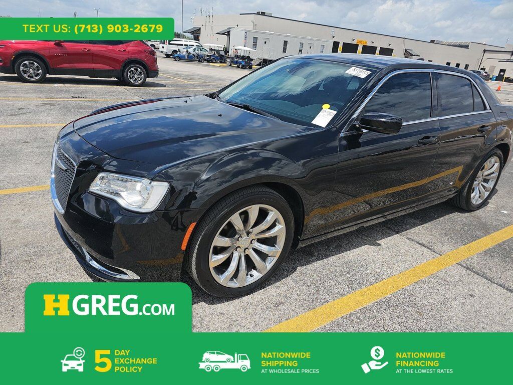 2018 CHRYSLER 300