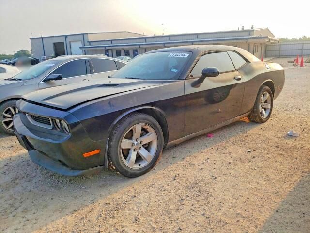 2011 DODGE Challenger