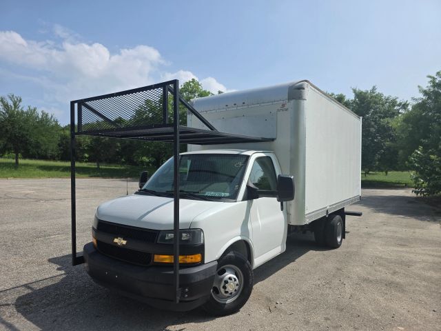 2018 CHEVROLET Express