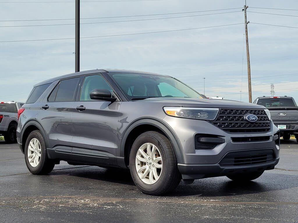 2021 FORD Explorer