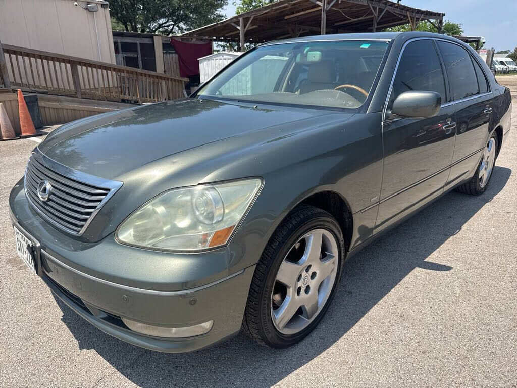 2004 LEXUS LS
