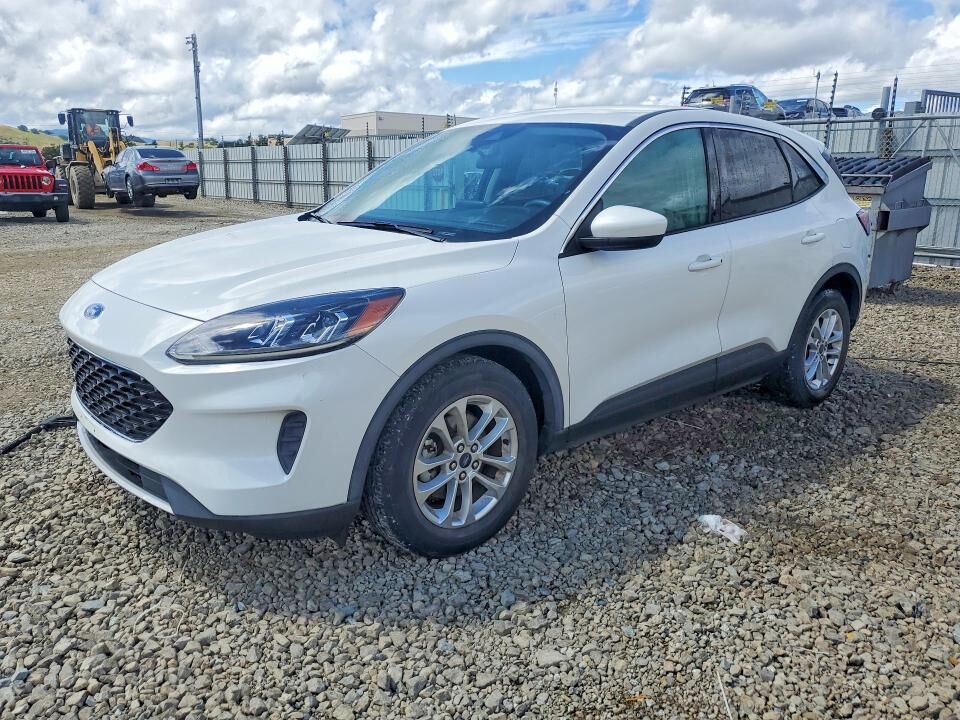 2020 FORD Escape