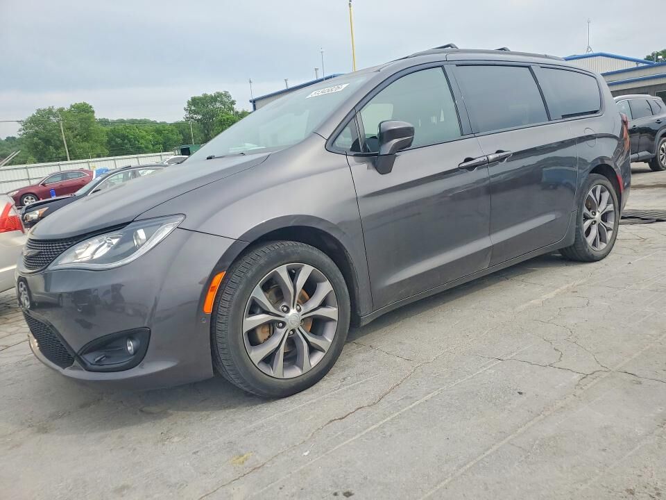 2019 CHRYSLER Pacifica