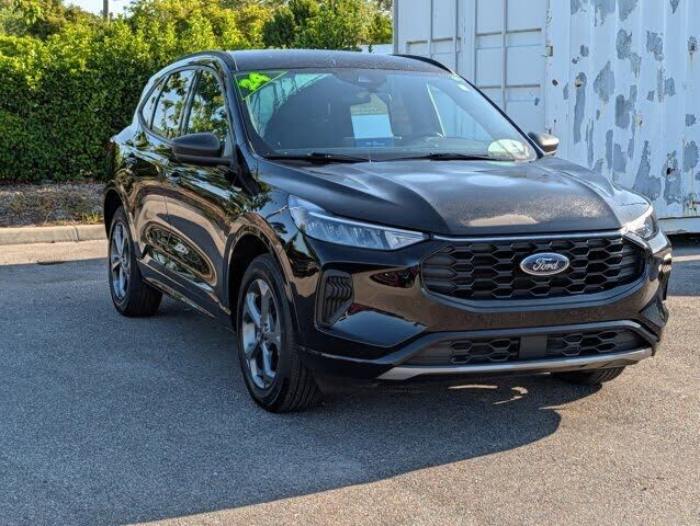 2024 FORD Escape