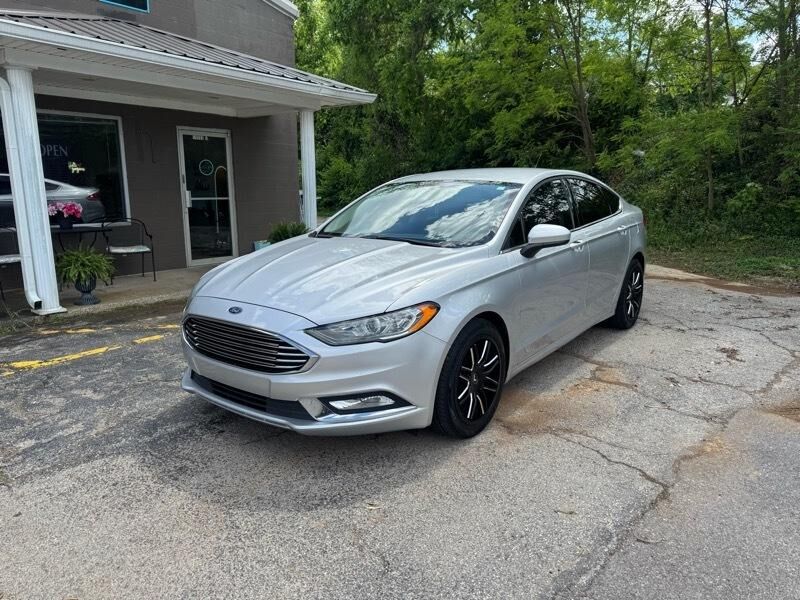2017 FORD Fusion