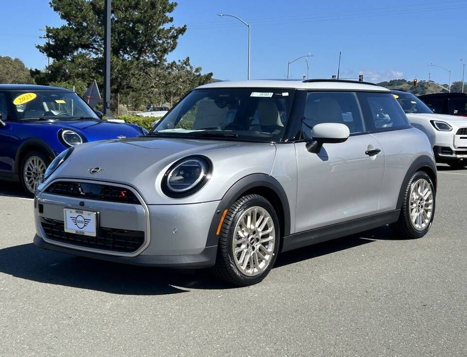 2026 MINI Hardtop