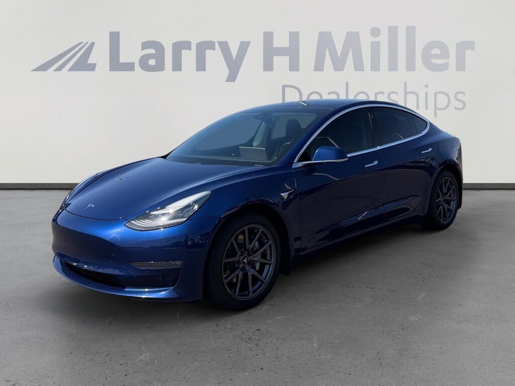 2019 TESLA Model 3