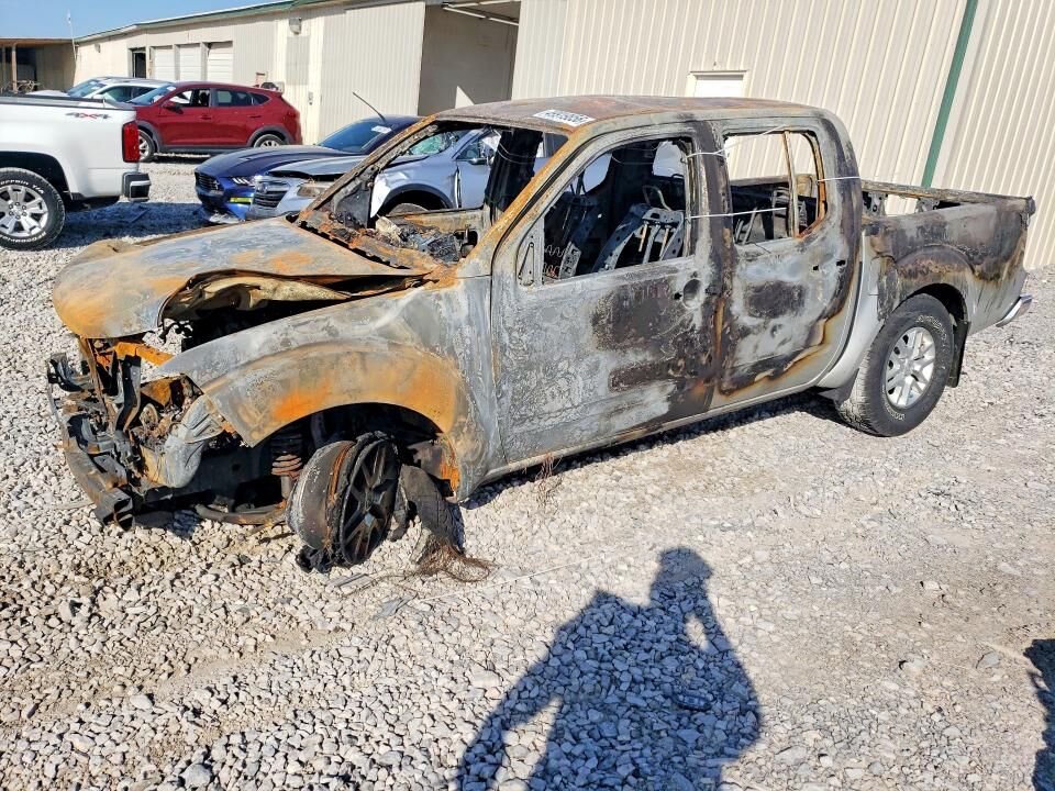 2015 NISSAN Frontier
