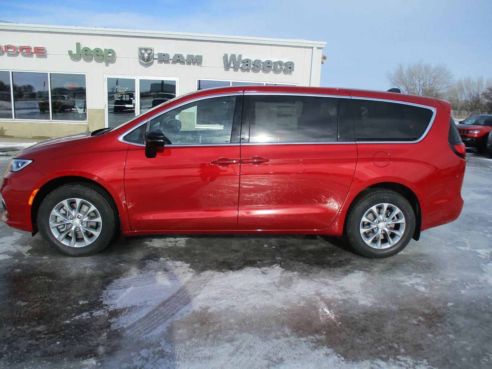 2026 CHRYSLER Pacifica