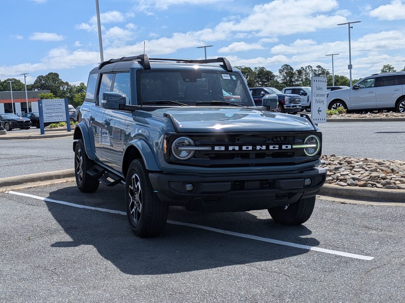 2023 FORD Bronco