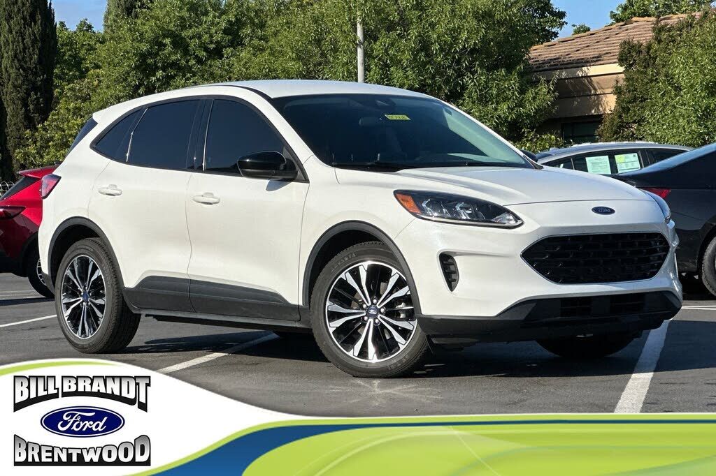 2022 FORD Escape