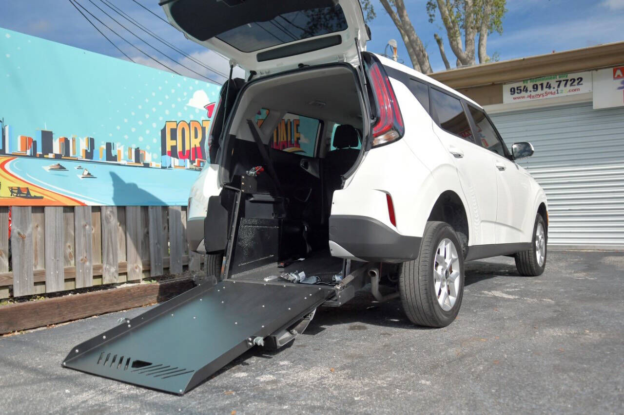 2024 KIA Soul
