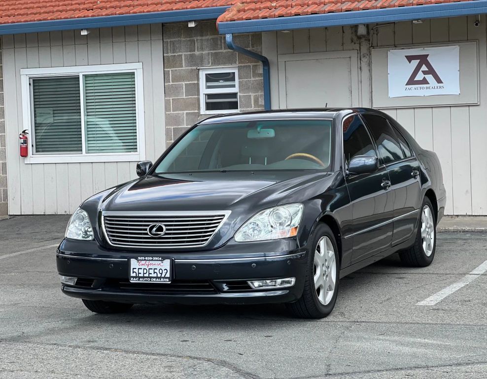 2004 LEXUS LS