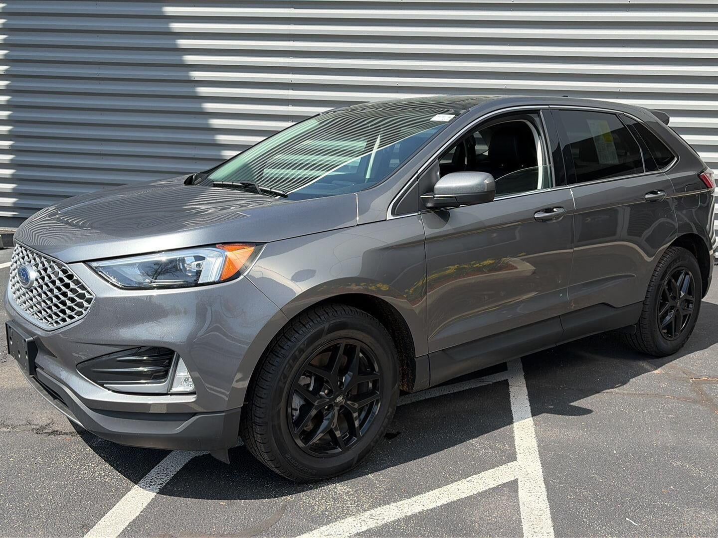 2024 FORD Edge