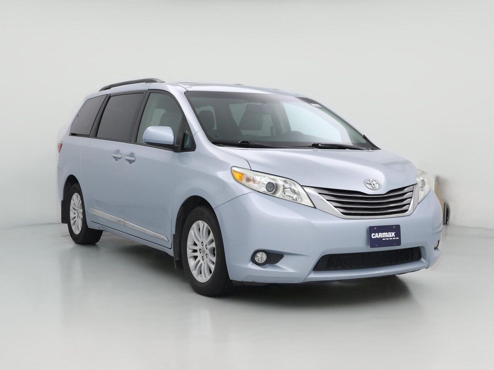 2016 TOYOTA Sienna