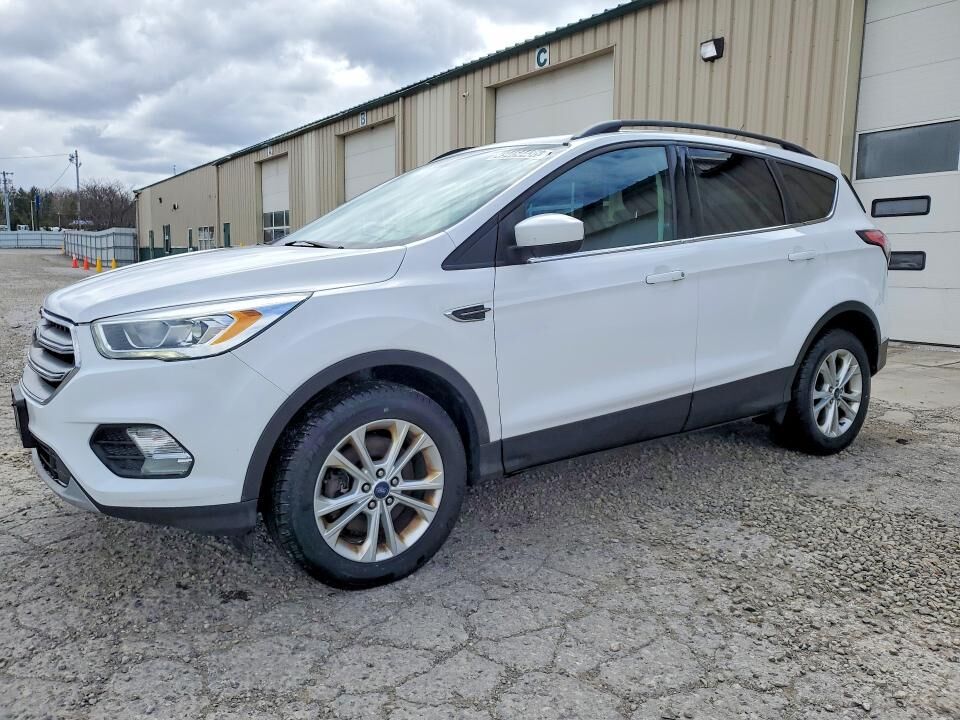 2017 FORD Escape