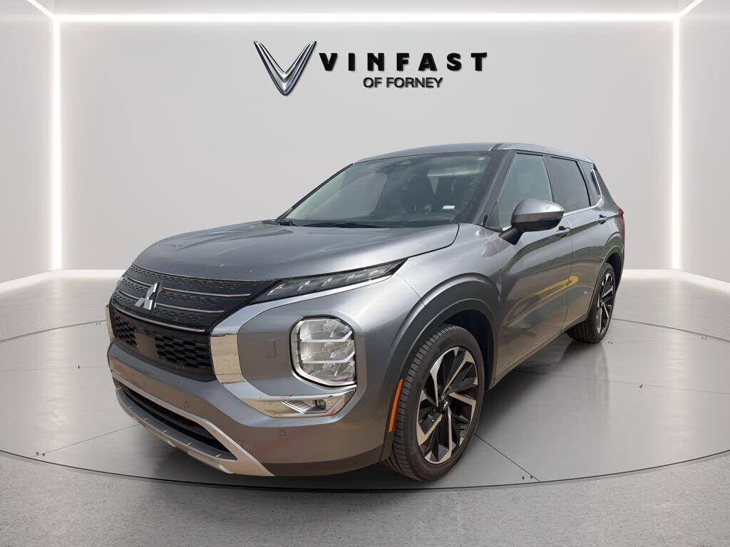 2024 MITSUBISHI Outlander