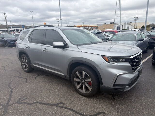 2023 HONDA Pilot