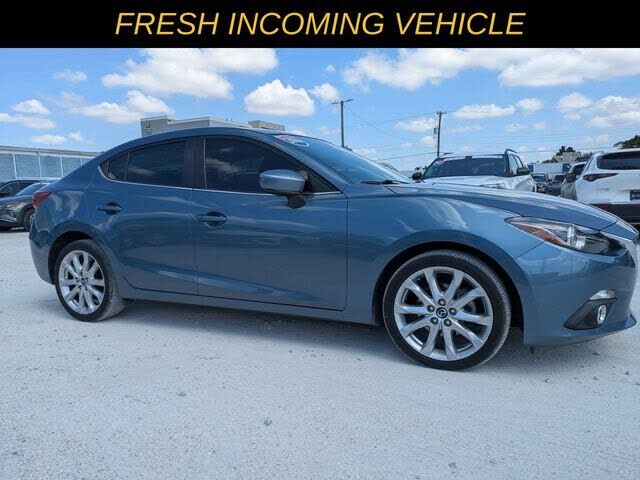 2016 MAZDA Mazda3