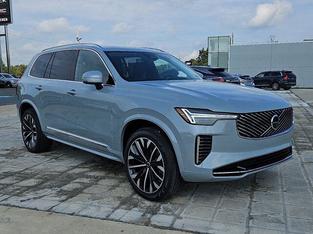 2026 VOLVO XC90