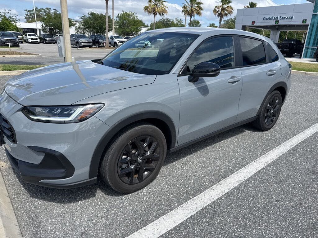 2025 HONDA HR-V